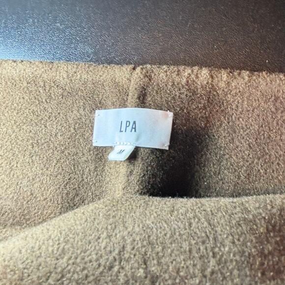 LPA Brown Wool Blend Mini Skirt Size M Soft Fall Winter Neutral Chic - Picture 9 of 10